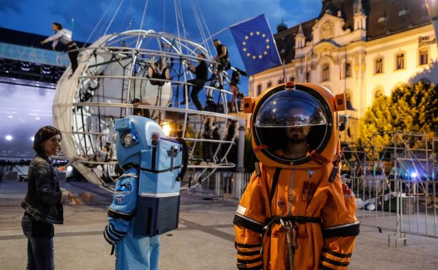 Fotografija z vaje pred svetovno premiero. FOTO: Festival Ljubljana/mediaspeed.net