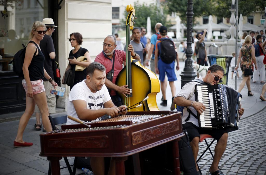 FOTO:Poulične melodije glavnega mesta