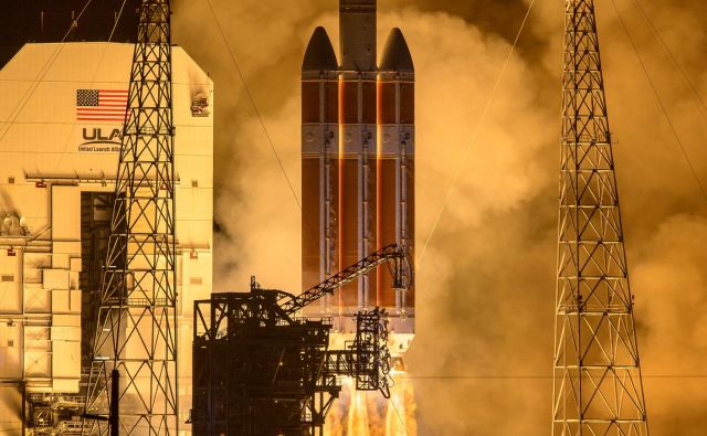 Izstrelitev rakete Delta IV Heavy. Foto Nasa