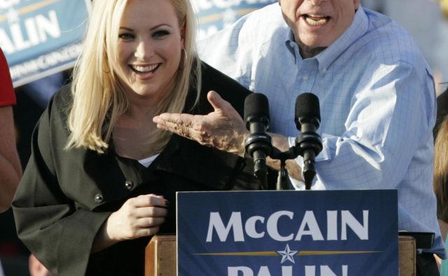 John McCain s svojo hčerko Meghan FOTO: AP