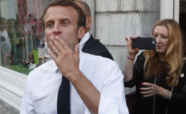 Je francoski predsednik Emmanuel Macron dovolj okoljsko ozaveščen? FOTO:AP