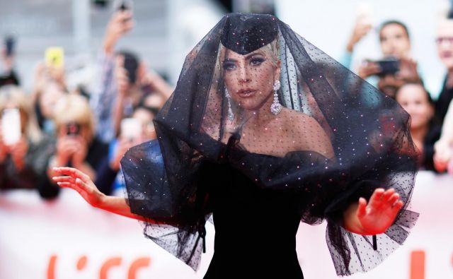 Lady Gaga se je tokrat prvič preizkusila v glavni ženski vlogi.  FOTO: Mario Anzuoni/Reuters