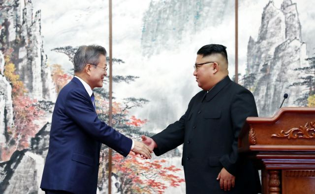 Mun Dže In opravlja občutljivo nalogo pomembnega posrednika med Kim Džong Unom in Donaldom Trumpom. FOTO: Reuters