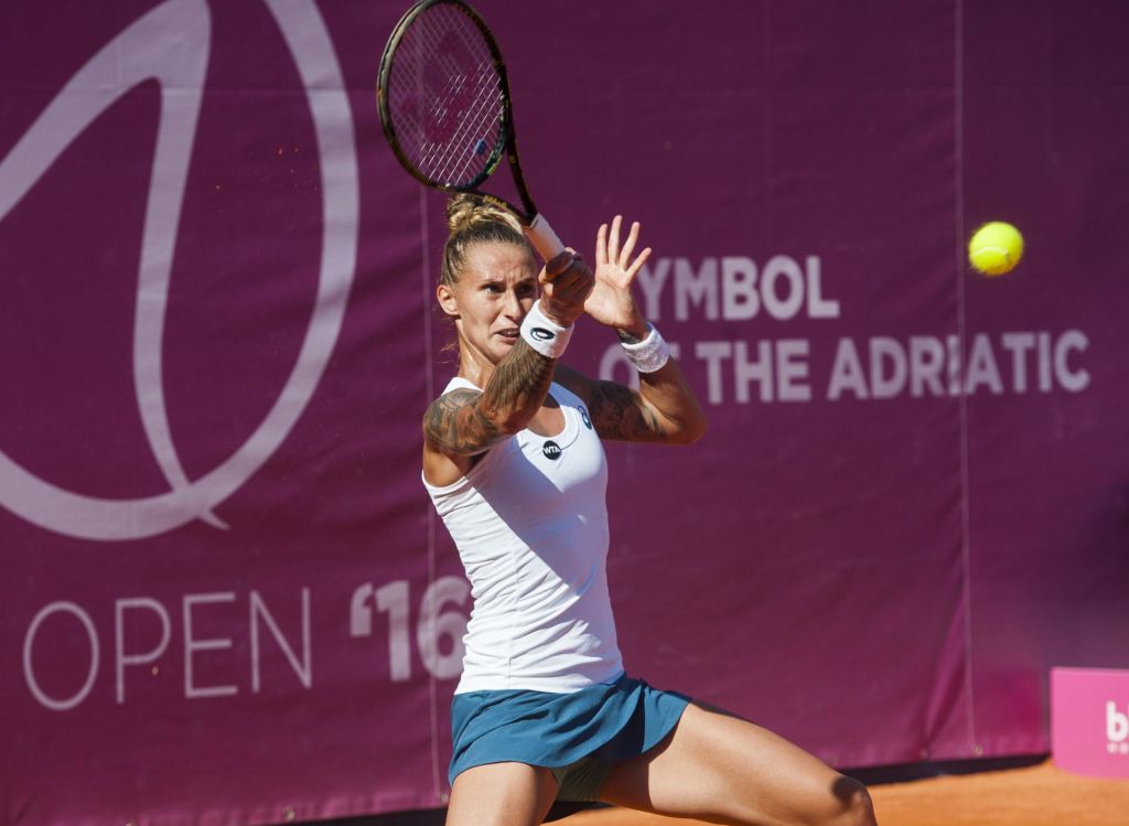 FOTO:Polona Hercog brez glavnega žreba v Wuhanu