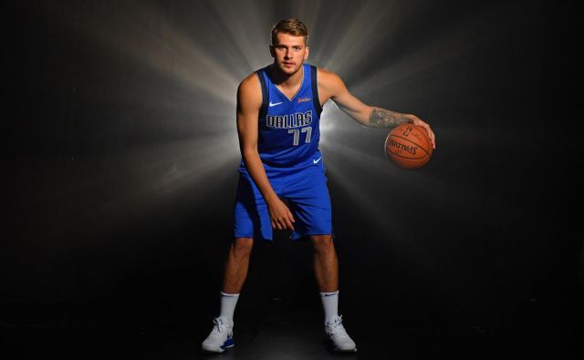 Luka Dončić je zagotovilo za sijočo prihodnost košarkarskega Dallasa. FOTO: mavs.com