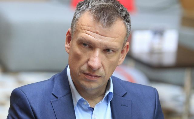 »Upam, da bo industrija 4.0 prispevala k temu, da ne bo manj proizvodnih podjetij v Sloveniji in da bomo še vedno velik del BDP ustvarili v industriji,« pravi Iztok Palčič. Foto Roman Šipić