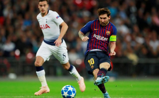 Messi je dvakrat zadel vratnico, v tretje je žoga le končala v mreži. FOTO: Reuters