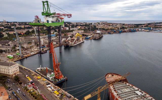 Ladjedelništvo zaradi daljnovzhodne konkurence počasi izginja iz Evrope. Na fotografiji Uljanik. FOTO: Cropix