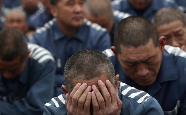 Ko se nekdo znajde v kitajskem priporu, nihče, niti najbližji družinski člani, ne ve, kje je ta oseba, zakaj je izginila in ali je še živa. FOTO: Reuters