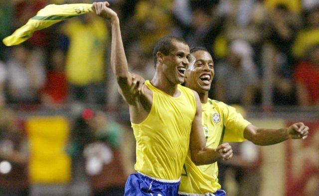 Rivaldo in Ronaldinho sta odločno podprla skrajnega desničarja Jairja Bolsonara. FOTO: Reuters