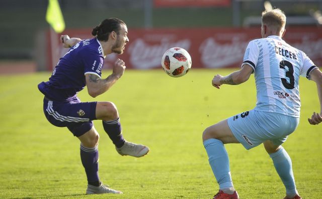 Vijolični so nadaljevali zmagoviti ples. FOTO: Jože Suhadolnik/Delo