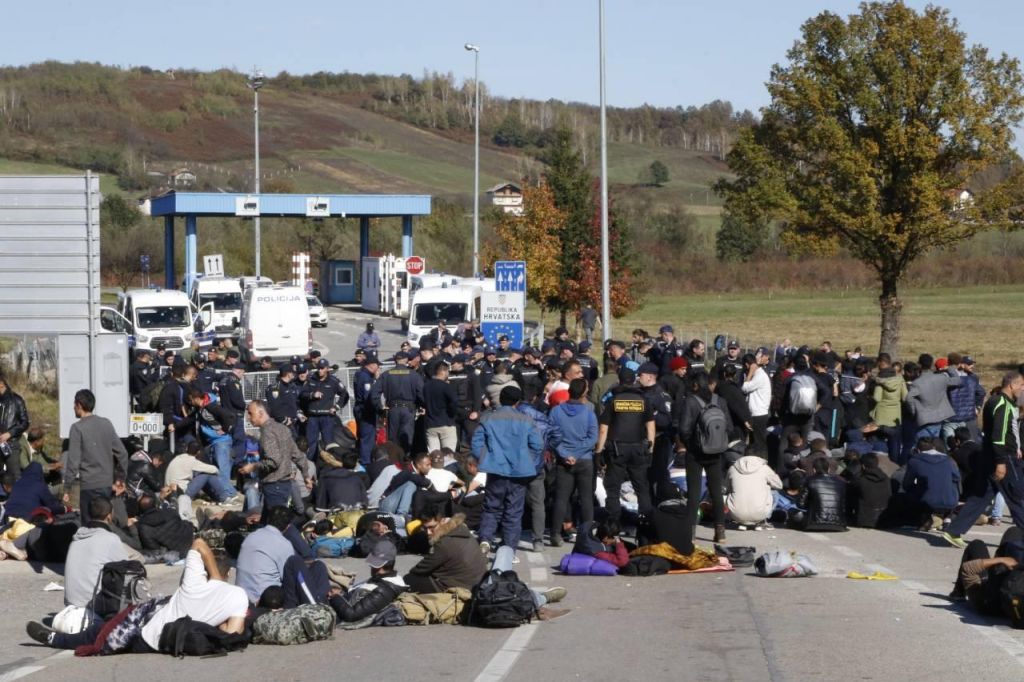 Bosanska krajina med protesti in izrednim stanjem