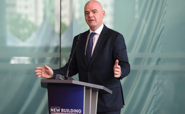 Gianni Infantino ne izključuje možnosti prvenstva z 48 ekipami že čez štiri leta. FOTO: Mohd Rasfan/AFP