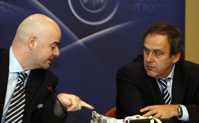 Gianni Infantino (levo) in Michel Platini sta tarči hudih obtožb. FOTO: Reuters