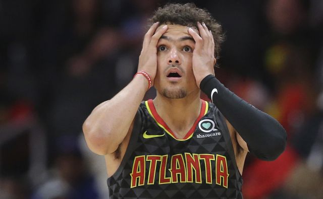 Novinec Trae Young je bil med najzaslužnejšimi za zmago Atlante. FOTO: AP