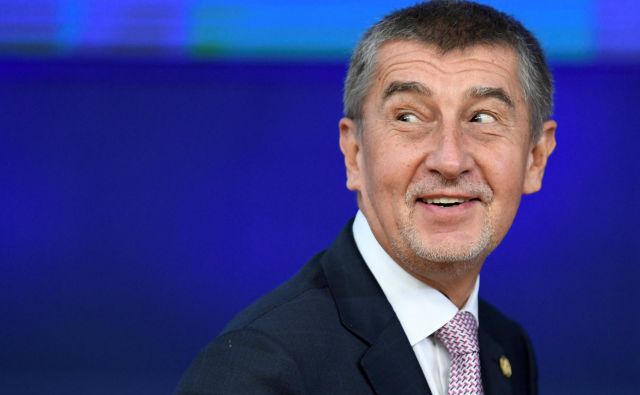 Po podatkih ameriške revije<em> Forbes</em> je češki predsednik vlade Andrej Babiš z okoli 3,3 milijarde evrov premoženja drugi najbogatejši človek v državi. Foto: Piroschka Van De Wouw/Reuters