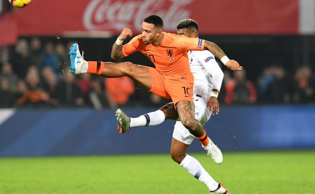 Memphis Depay še naprej zadeva kot za stavo. FOTO: Toussaint Kluiters/Reuters