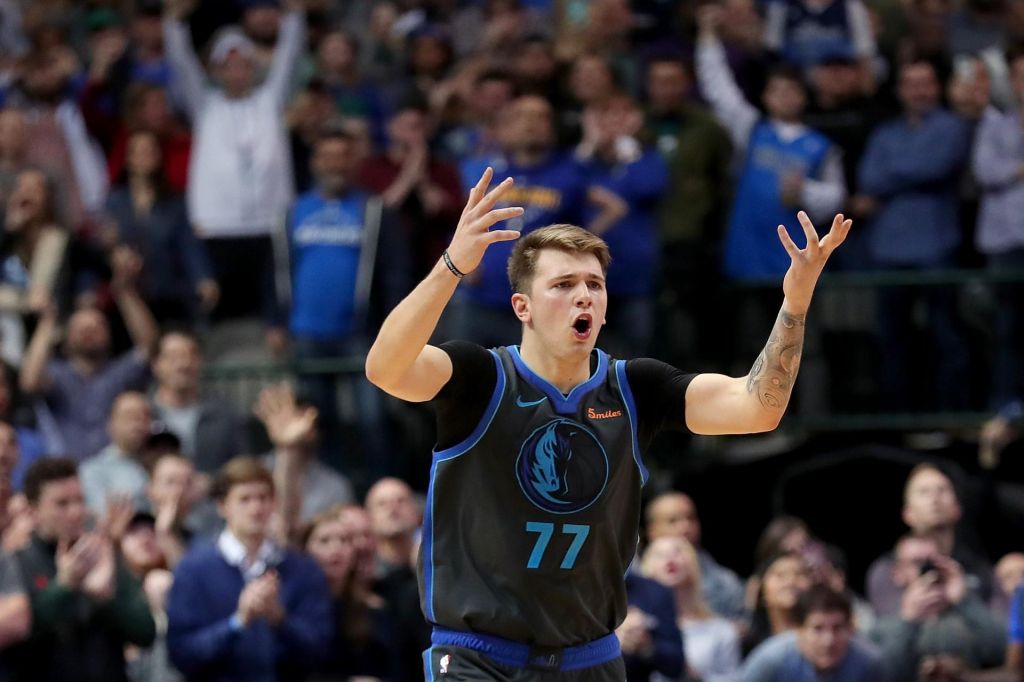 Izjemni Dončić Dallas vodil do zmage nad prvaki NBA (VIDEO)