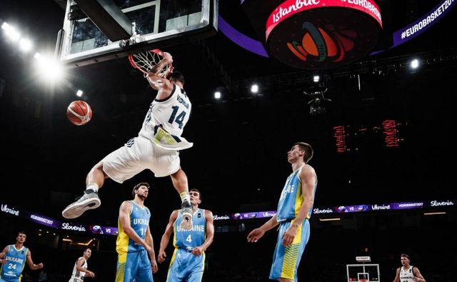 Lani je imela Slovenija recept za visoke Ukrajince, neustrašnega Gašperja Vidmarja. Foto FIBA