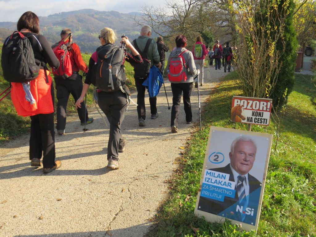 Zmagal kandidat po volji župnika