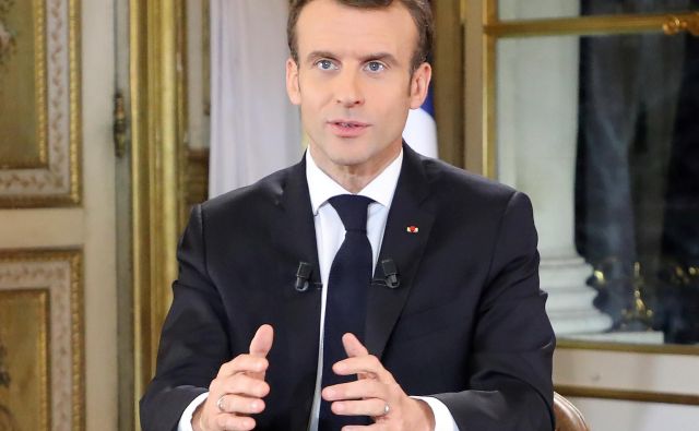 Francoski predsednik ponuja pot iz krize<br />
Foto: Reuters