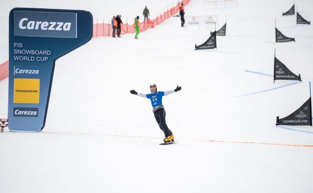 Tim Mastnak je tretjič zapored stopil na veleslalomski zmagovalni oder, dvakrat si je tudi pokoril konkurenco. FOTO: Miha Matavž/FIS SKI