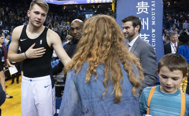 Luka Dončić je bil prva zvezda prireditve Športnik leta, četudi ga ni bilo v Cankarjevem domu. FOTO: Reuters