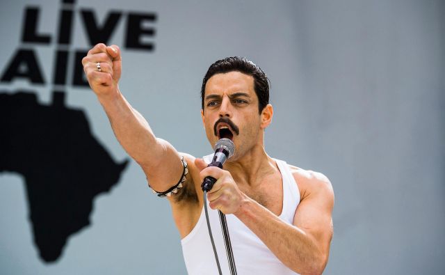<em>Bohemian Rhapsody</em> je v manj kot dveh mesecih po premieri postal biografski glasbeni film z največjim zaslužkom v zgodovini filma. FOTO: promocijsko gradivo