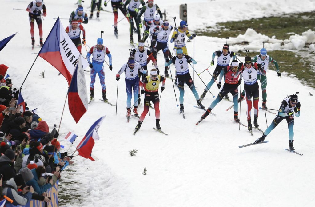 Fakova zapravljena priložnost za skok proti vrhu