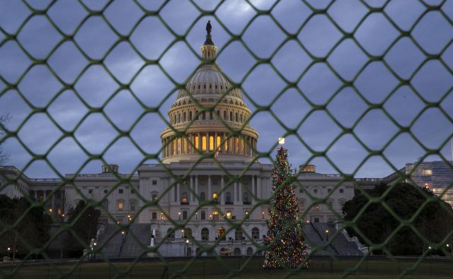 To je že tretja letošnja blokada ameriške vlade. FOTO: J. Scott Applewhite/Ap