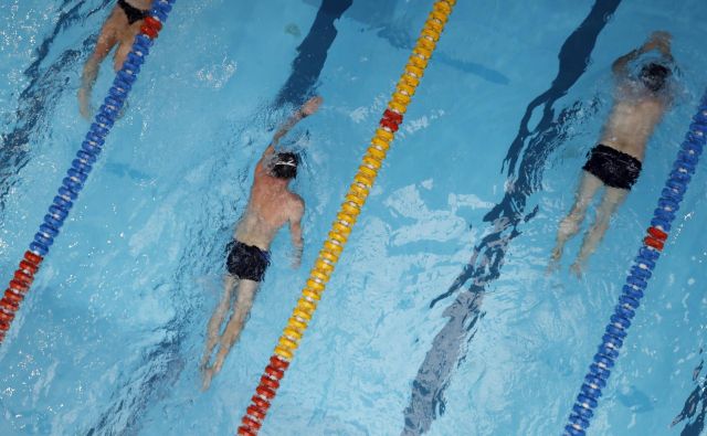 Pozimi lahko rekreativni plavalci v Ljubljani plavajo v Tivoliju, na Fakulteti za šport (na fotografiji) in v Vodnem mestu Atlantis. FOTO: Uroš Hočevar/Delo