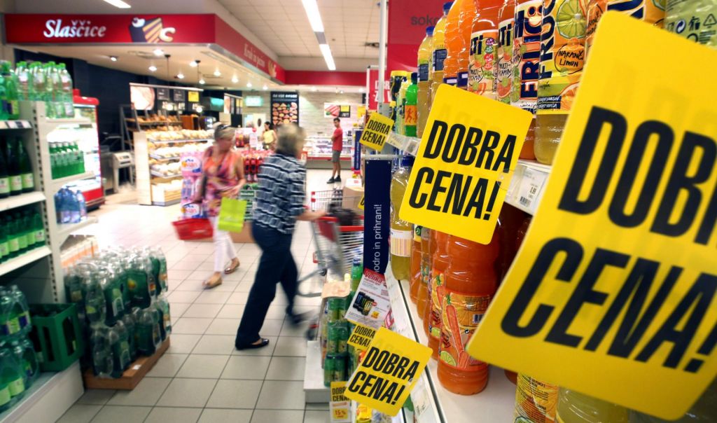 Trgovci žugajo z zmanj&scaron;anjem naročil &raquo;slovenskega&laquo; kruha&nbsp;