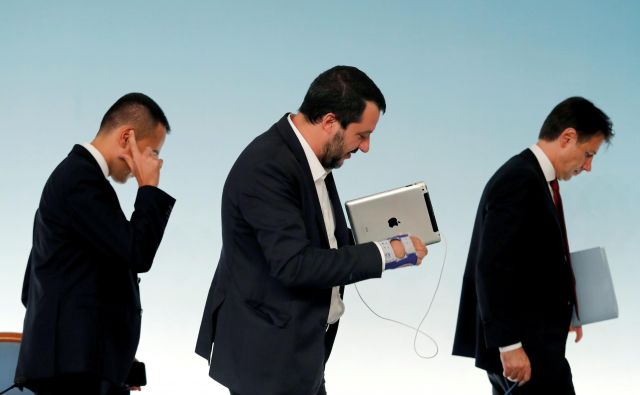 Z leve: Luigi Di Maio, Matteo Salvini in Giuseppe Conte. FOTO: Reuters