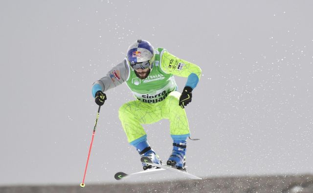 Filip Flisar na Švedskem ni bil razpoložen. FOTO: AFP