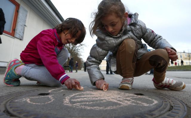 Od skupnega poldrugega milijona drugih priseljencev v Nemčijo jih velika večina prihaja iz drugih držav Evropske unije. FOTO: Michaela Rehle/Reuters