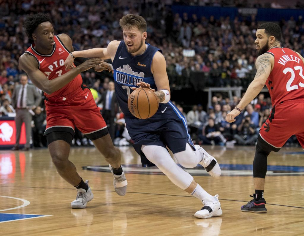 FOTO:Najboljši Dončićev večer doslej v NBA: trojni dvojček in 35 točk (VIDEO)