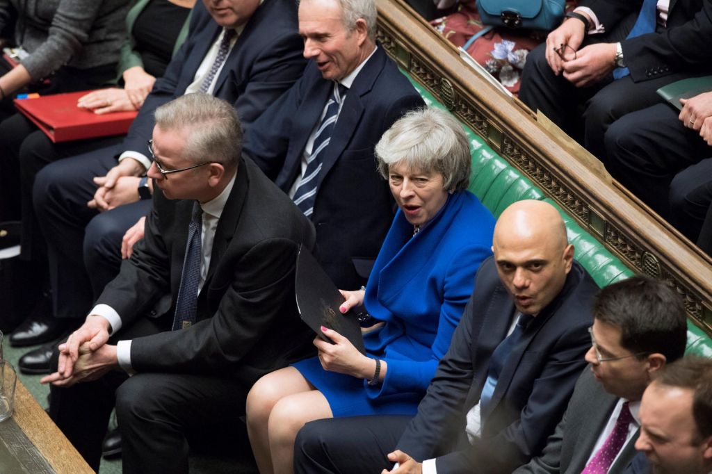 Theresa May hoče nova pogajanja z Brusljem