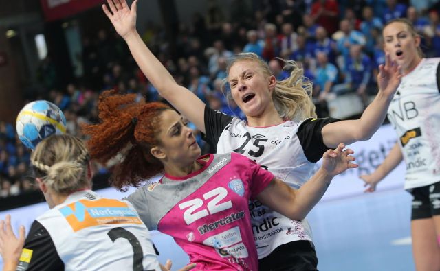 Lamprini Tsakalou je bila skoraj nezgrešljiva. FOTO: Tomi Lombar/Delo