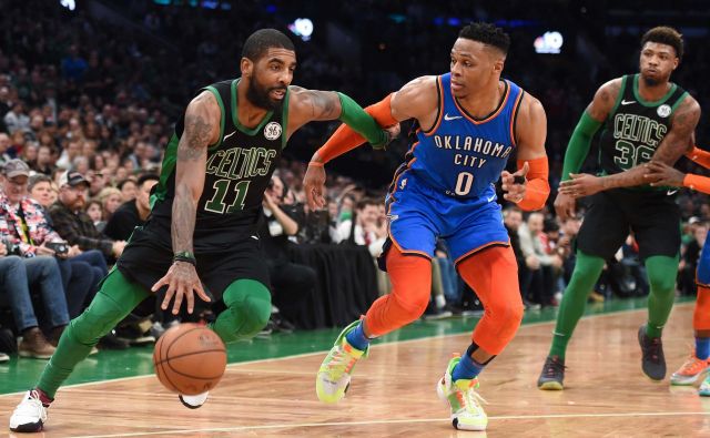 Kyrie Irving je dosegel dvojni, Russell Westbrook pa celo trojni dvojček. FOTO: Bob Dechiara/Reuters