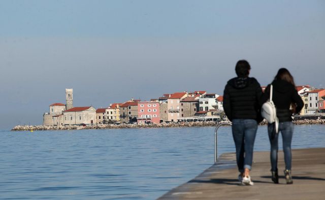 Tudi zaradi turizma bi morali v Piranu za vsako ceno ohraniti visoko stopnjo varnosti. Foto Mavric Pivk