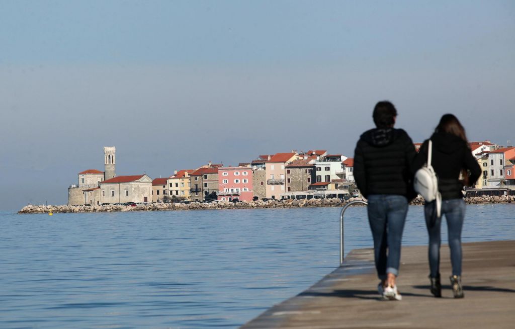 Več budnih oči za varnejše počutje v Piranu