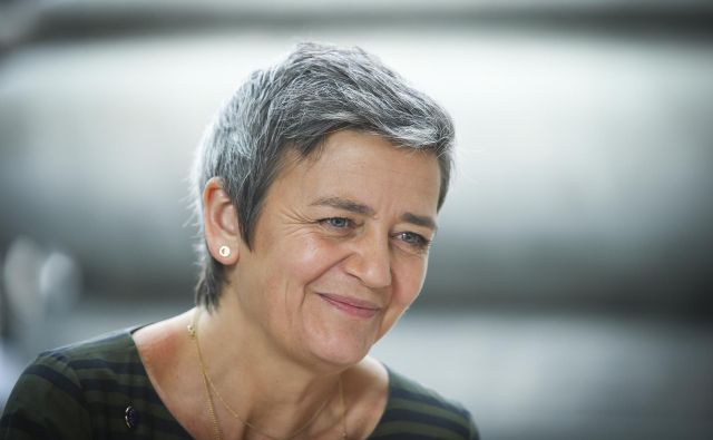 Margrethe Vestager upa, da se v debati pred evropskimi volitvami ne bomo ukvarjali s političnimi nalepkami – in se delili na liberalce, konservativce, socialne demokrate itd. –, pač pa bomo govorili o tem, kam želimo iti.