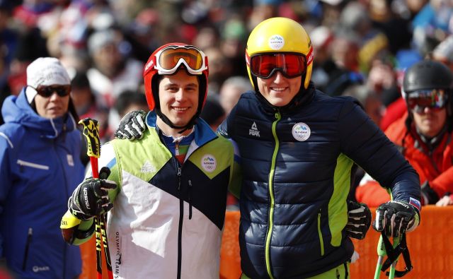 Žan Kranjec in Štefan Hadalin sta v tej sezoni zelo razpoložena. FOTO: Matej Družnik/Delo