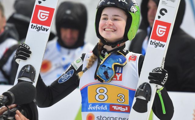 Nika Križnar je bila lahko dobre volje. FOTO: Joe Klamar/AFP