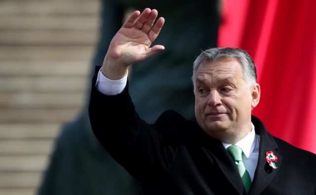 Orbán se zaradi podpore iz Nemčije očitno počuti močnega, saj sam postavlja pogoje za obstanek v EPP. Foto: Reuters