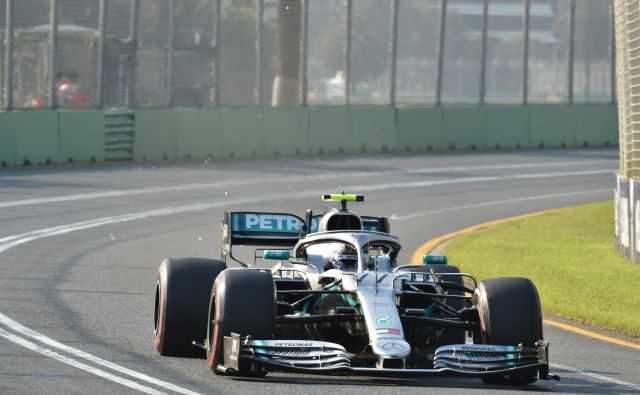 Valtteri Bottas je prvi zmagovalec v novi sezoni. FOTO: Reuters