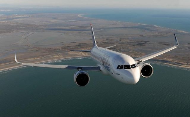 Družba Airbus postaja eden od najbolj vplivnih igralcev na trgu letal. FOTO: Pecchi Anthony
