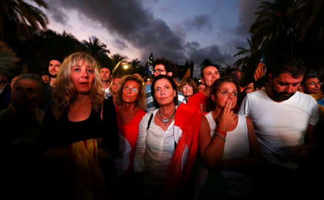 Kdor misli, da gnoj ne bo brizgnil čez meje, se krepko moti. Avtoritarne sile po vsej EU gledajo in se učijo. FOTO: Ivan Alvarado/Reuters