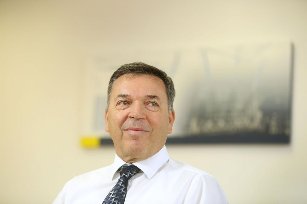 FOTO:Transformatorje prodajamo pod svojo znamko, prek lastne mreže