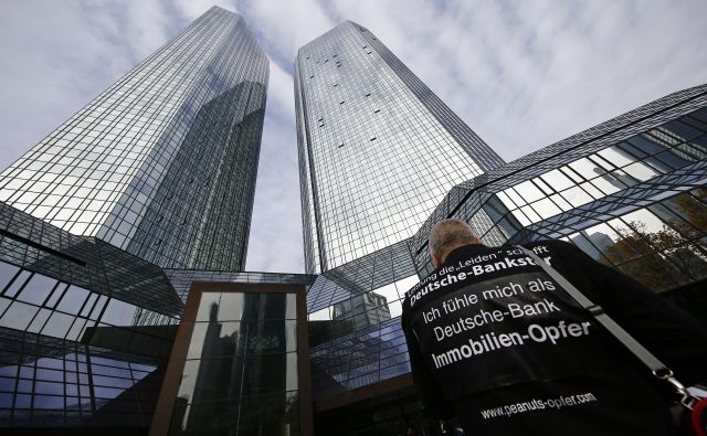 Deutsche Bank je bančna skupina, ki je lani na evropskih borzah izgubila največji delež vrednosti – kar 56 odstotkov. Foto: Reuters